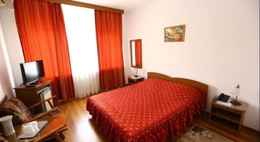 A welcoming room at Hotel Aurora
